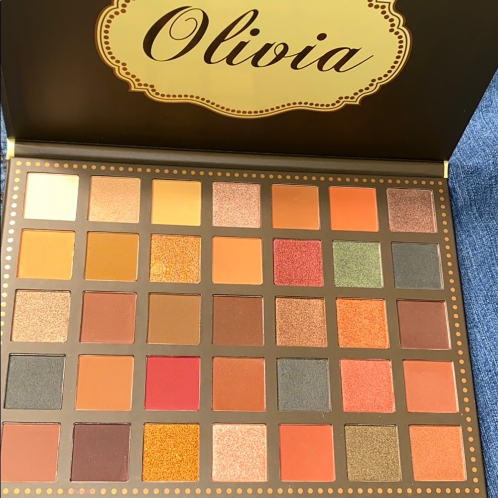 EYESHADOW